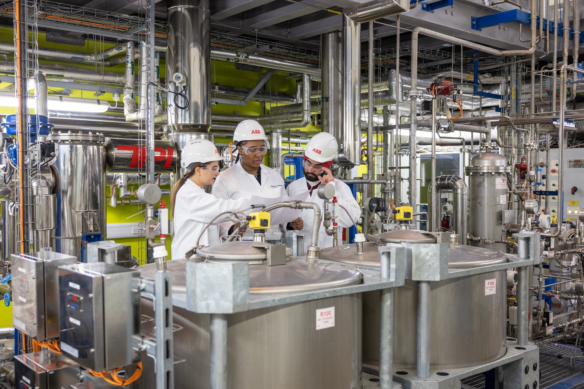 Chemical engineering students in Imperial's Carbon capture plant