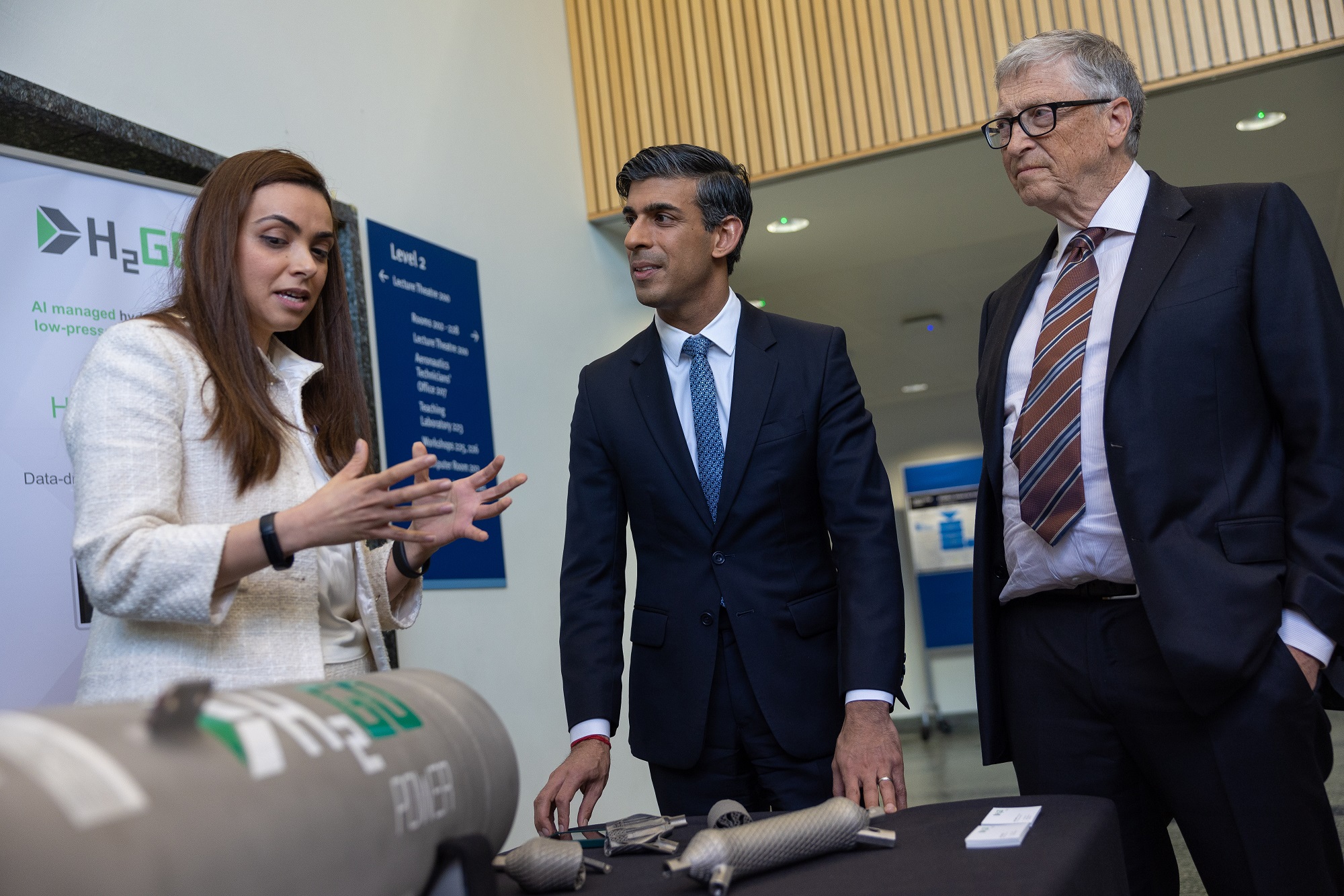 Prime Minister Rishi Sunak & Bill Gates visit to Imperial College